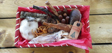Load image into Gallery viewer, Bitzer&#39;s Natural Treat Hamper
